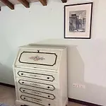 Sole Alle Torri Apartmán *