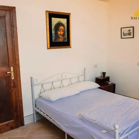 Sole Alle Torri Apartment