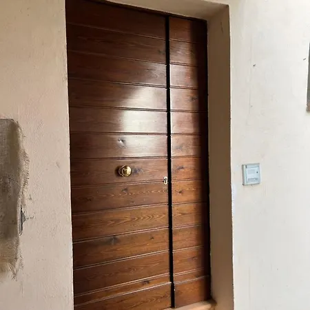 Sole Alle Torri Apartment
