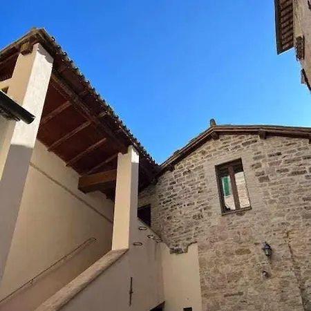 Sole Alle Torri Apartment *