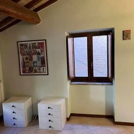 Sole Alle Torri Apartment