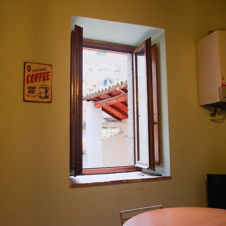 Sole Alle Torri Assisi