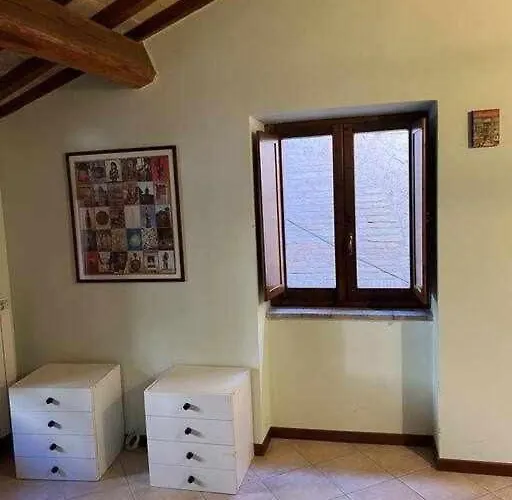 Sole Alle Torri Apartment